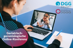 Frau am Laptop bei Videokonferenz