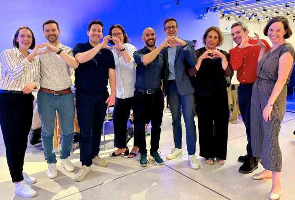 Ein Jahr intensive Vorbereitung, jetzt drei Tage im Dauereinsatz: Kongresspräsident Professor Michael Denkinger (4.v.r.) und Mitglieder des wissenschaftlichen Programm-Komitees zum Abschluss der DGG-Jahrestagung im Congress Centrum Weimarhalle.